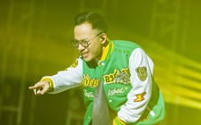 Đinh Tiến Đạt tái xuất sau 10 năm vắng bóng, dân mạng phản ứng ra sao?