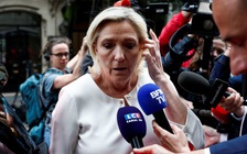 Pháp điều tra lãnh đạo đảng cực hữu Marine Le Pen