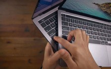 Apple bồi thường tiền cho khách hàng bị lỗi bàn phím MacBook