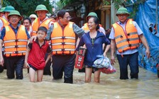 Bằng mọi cách tiếp tế cho dân