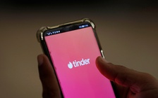 Công ty cho nhân viên nghỉ phép để tìm 'nửa kia' trên Tinder