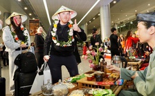 Sân bay Tân Sơn Nhất gây bất ngờ cho du khách quốc tế ngày đầu năm