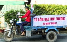 Chuyện tử tế: Nắm gạo tình thương dành cho người nghèo