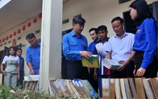 T.Ư Đoàn thăm, tặng quà đoàn viên, học sinh Thái Nguyên chịu ảnh hưởng bão số 11