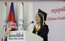 Sinh viên quốc tế thạo 4 thứ tiếng, chia sẻ lý do chọn trường ĐH Việt Nam