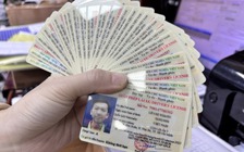 CSGT nêu 6 lý do cần đổi bằng lái xe giấy sang thẻ nhựa PET