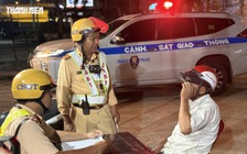 Bị CSGT phạt nồng độ cồn, người say cãi: 'Tôi uống nhưng đi đúng, phải thông cảm'