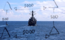 Mỹ bắt 2 người sống sót sau vụ bắn chìm 'thuyền ma túy' ở Caribbean