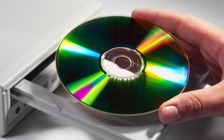 Ổ đĩa quang bỗng 'cháy hàng' sau khi Windows 10 khai tử