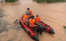 Đội ca nô tình nguyện 0 đồng