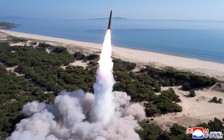 Triều Tiên lần đầu phóng tên lửa đạn đạo sau 5 tháng