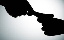 2 cựu kiểm sát viên bị xét xử trong vụ 'chạy án' hơn 3 tỉ đồng