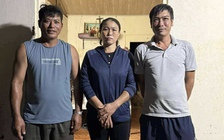 Những người hùng dưới chân cầu