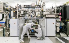 Cố sao chép ASML, kỹ sư Trung Quốc làm hỏng máy in chip triệu đô