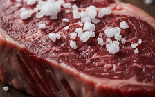 Vì sao thận dễ bị tổn thương khi ăn quá nhiều muối và protein?