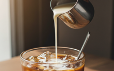 Ly cà phê sữa chứa bao nhiêu calo, có làm tích mỡ bụng?