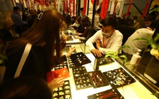 Giá vàng hôm nay 26.10.2025: Lao dốc khiến người mua lỗ hơn 10 triệu đồng