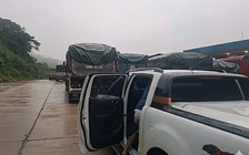 Đường Hồ Chí Minh sạt lở, dòng xe mắc kẹt suốt 2 ngày