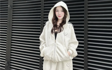 Sức hút của trang phục vải nỉ trong những ngày thu sang