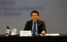 Tổng thư ký AFF cùng lãnh đạo FAT đã đến trụ sở VFF, cùng giải quyết sự cố sai Quốc kỳ