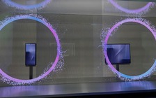 Lộ diện điện thoại Galaxy gập ba của Samsung