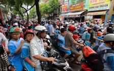 Trường học TP.HCM phải khắc phục ùn tắc giao thông cổng trường