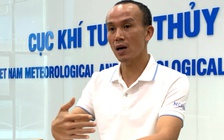 Hà Nội mưa lớn trong bão số 11, nguy cơ ngập lụt trở lại