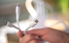 Điều gì khiến USB-C buộc microUSB trở thành dĩ vãng?