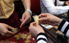 Giá vàng hôm nay 30.10.2025: 'Bốc hơi' 1,5 triệu đồng sau một đêm