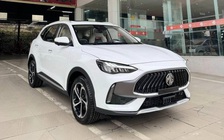 MG HS giảm giá còn 560 triệu đồng, rẻ hơn Toyota Yaris Cross