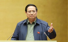 Thủ tướng: Sẽ xem xét tăng lương sớm hơn