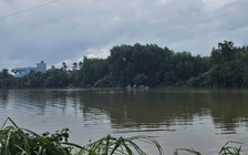 Bị lũ cuốn mất tích khi qua cầu Cống Kiến trong đêm