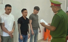 Đà Nẵng: Bắt tạm giam nhóm côn đồ xông vào quán karaoke chém người