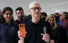 iPhone 17 bán chạy chưa từng có, Samsung âm thầm 'đếm tiền'