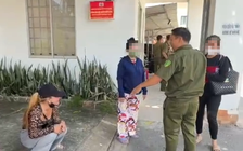 'Vỡ hụi' 200 tỉ đồng ở TP.HCM: Người chơi khóc nức nở ở trụ sở công an