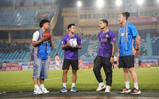 HLV Harry Kewell gọi, Đỗ Hoàng Hên trả lời: Ra mắt đội tuyển Việt Nam cùng Xuân Son?