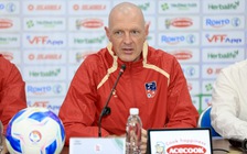 HLV Nepal nói đùa muốn nghe… lỏm HLV Kim Sang-sik, nói thật muốn đội tuyển Việt Nam bị chia điểm