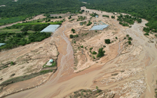 Khởi tố vụ án vỡ hồ chứa trên núi Tân Lai