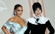Kim Kardashian và mẹ ruột bị tố cố ý tung băng sex chấn động một thời