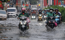 Triều cường sông Sài Gòn bất ngờ lên nhanh, nhiều trạm lại vượt báo động 3
