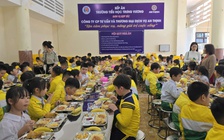 Vụ thực phẩm bẩn vào trường học ở Lâm Đồng: Bếp bán trú có nhà thầu mới