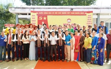 Phó thủ tướng Mai Văn Chính dự Ngày hội Đại đoàn kết tại tỉnh Khánh Hòa