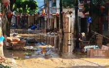 Nghịch lý đô thị vùng cao lao đao vì ngập lụt