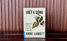 'Viết và sống' giữa thời AI