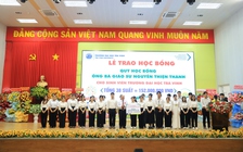 Trường ĐH Trà Vinh trao 200 suất học bổng trị giá hơn 1 tỉ đồng