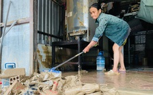 Quy Nhơn ngập lụt: 'Trắng tay, không biết bắt đầu lại từ đâu'