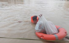 Trường học TP.HCM chia sẻ lời kêu gọi của Ủy ban MTTQ Việt Nam, cứu trợ miền Trung