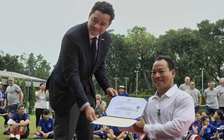 Pháp trao huy chương vàng cho những nỗ lực của VĐV Lê Văn Công