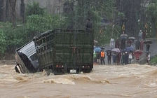 Dự báo 2 ngày tới miền Trung mưa lớn, có nơi trên 250 mm