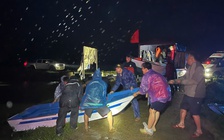 Lời dặn 'mang theo thẻ căn cước' đầy ám ảnh, vẫn lao vào rốn lũ cứu dân